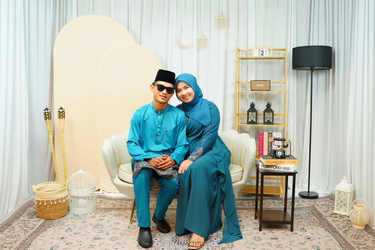 Photoshot Raya Couple